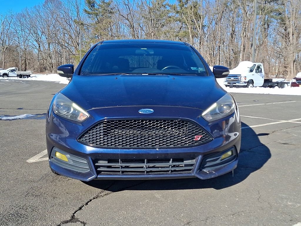 Used 2016 Ford Focus ST w/ Equipment Group 402A image 5