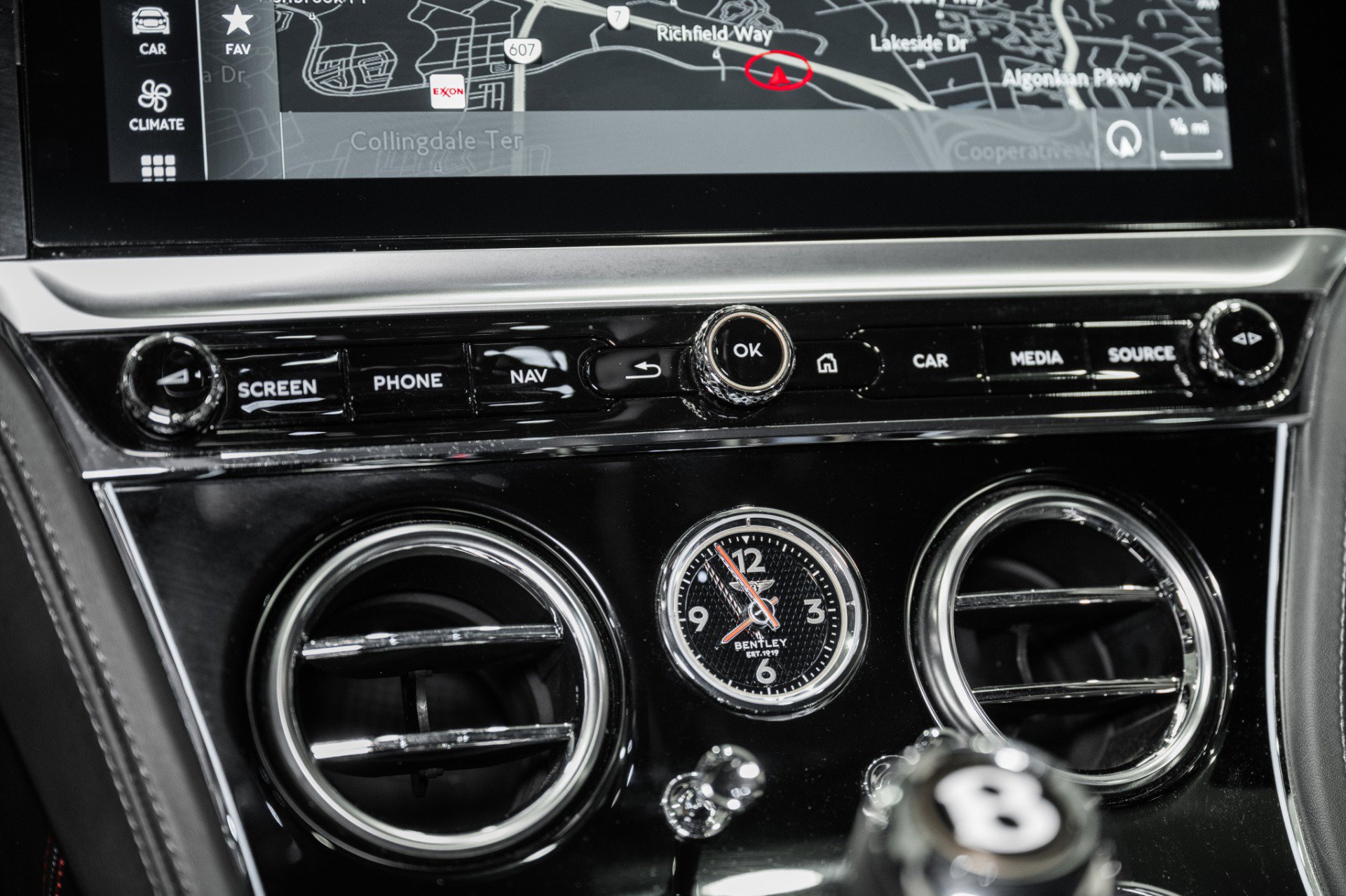 Used 2020 Bentley Continental GT image 30