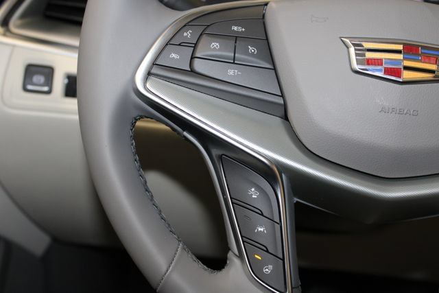 New 2026 Cadillac XT5 Premium Luxury w/ Driver Assist Package FWD image 32