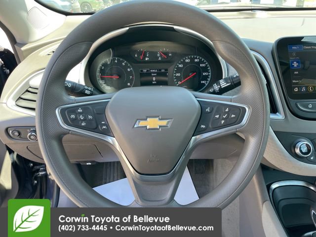Used 2025 Chevrolet Malibu LT FWD image 22