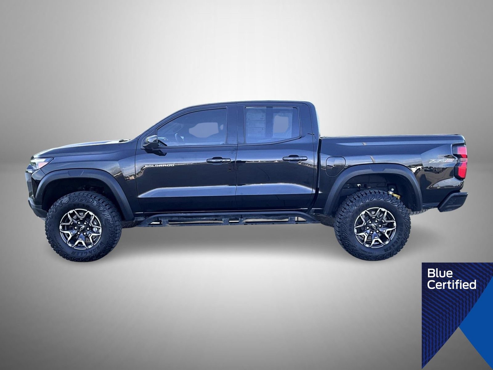 Used 2024 Chevrolet Colorado ZR2 w/ Technology Package AWD/4WD image 8