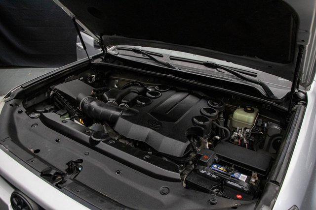 Used 2019 Toyota 4Runner SR5 image 29