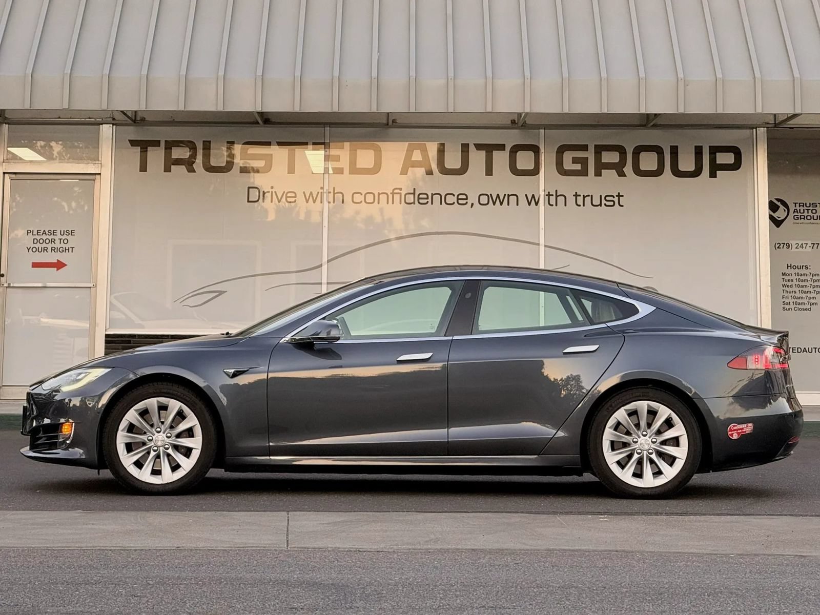 Used 2016 Tesla Model S 90D AWD/4WD image 6