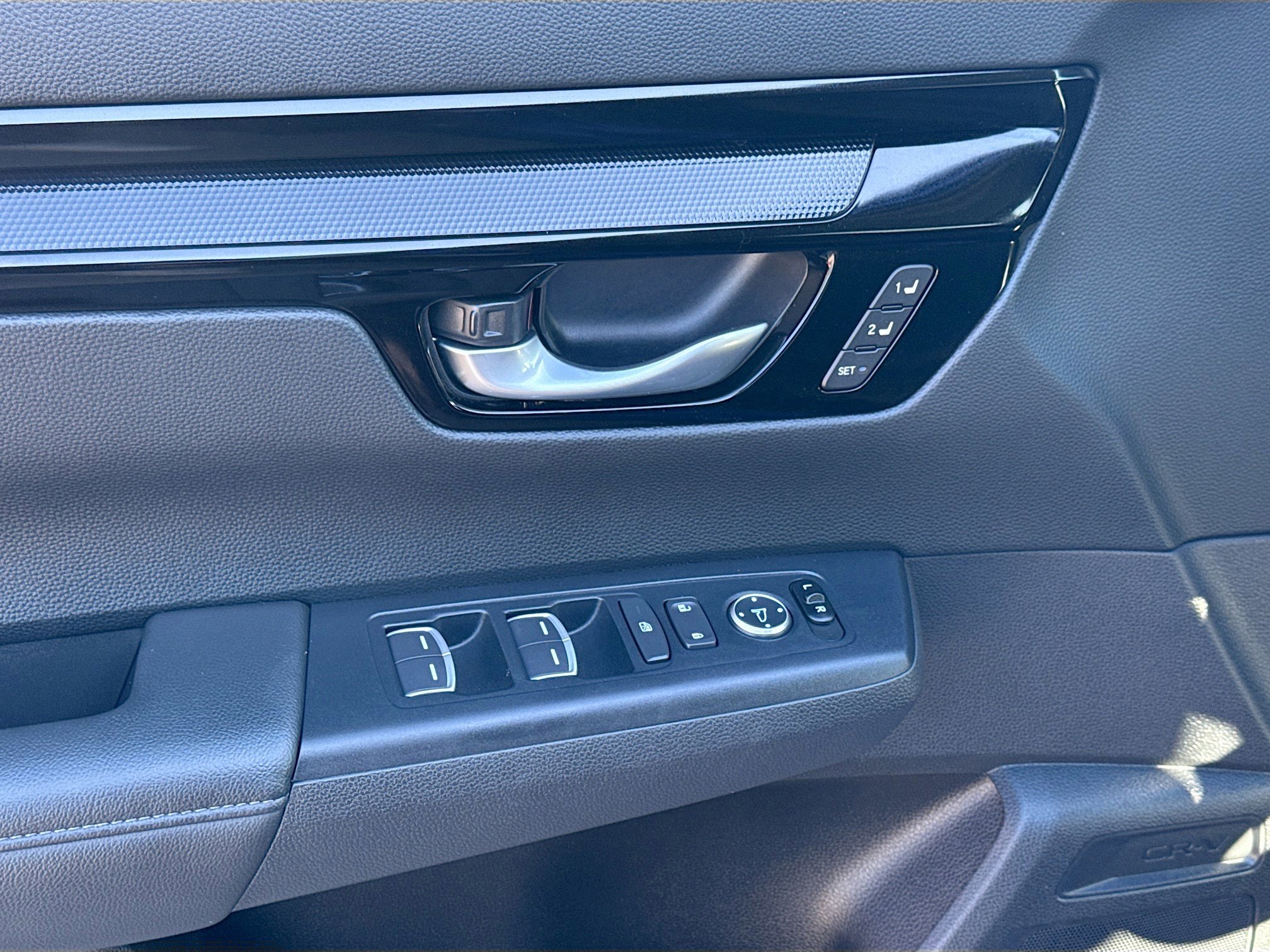 Used 2024 Honda CR-V EX-L image 14