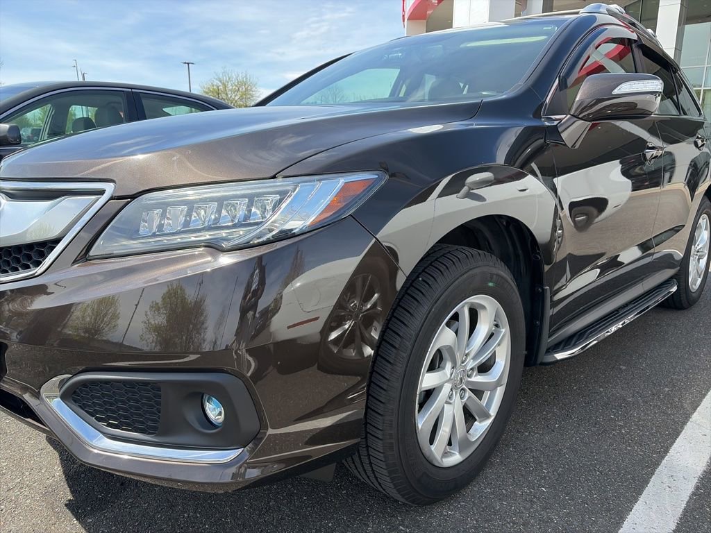 Used 2018 Acura RDX w/ Technology Package image 2