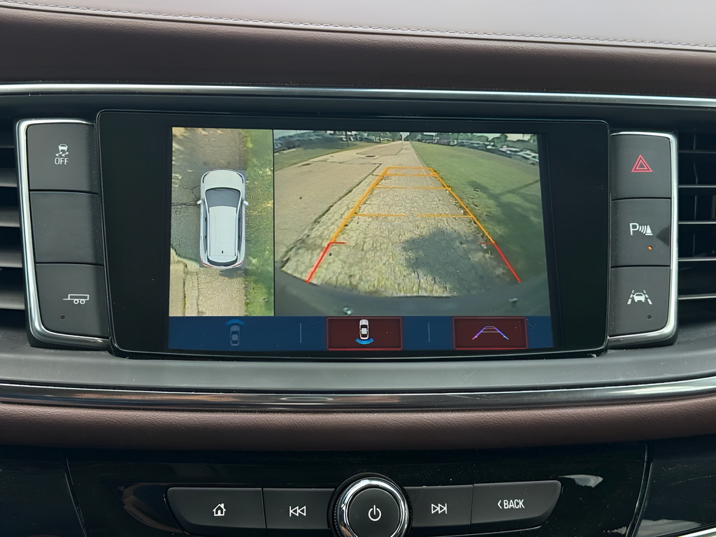 Used 2018 Buick Enclave Avenir w/ Trailering Package FWD image 31