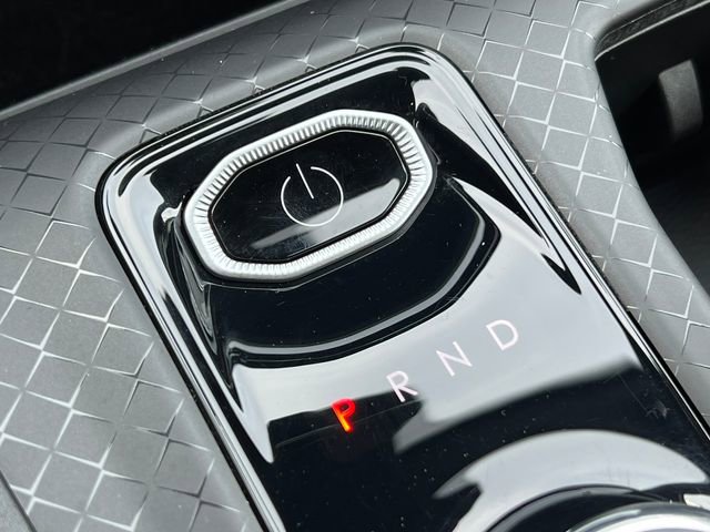 Used 2025 Jeep Wagoneer S Launch Edition image 33