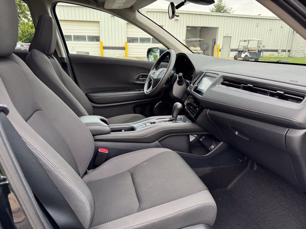 Used 2021 Honda HR-V EX image 29