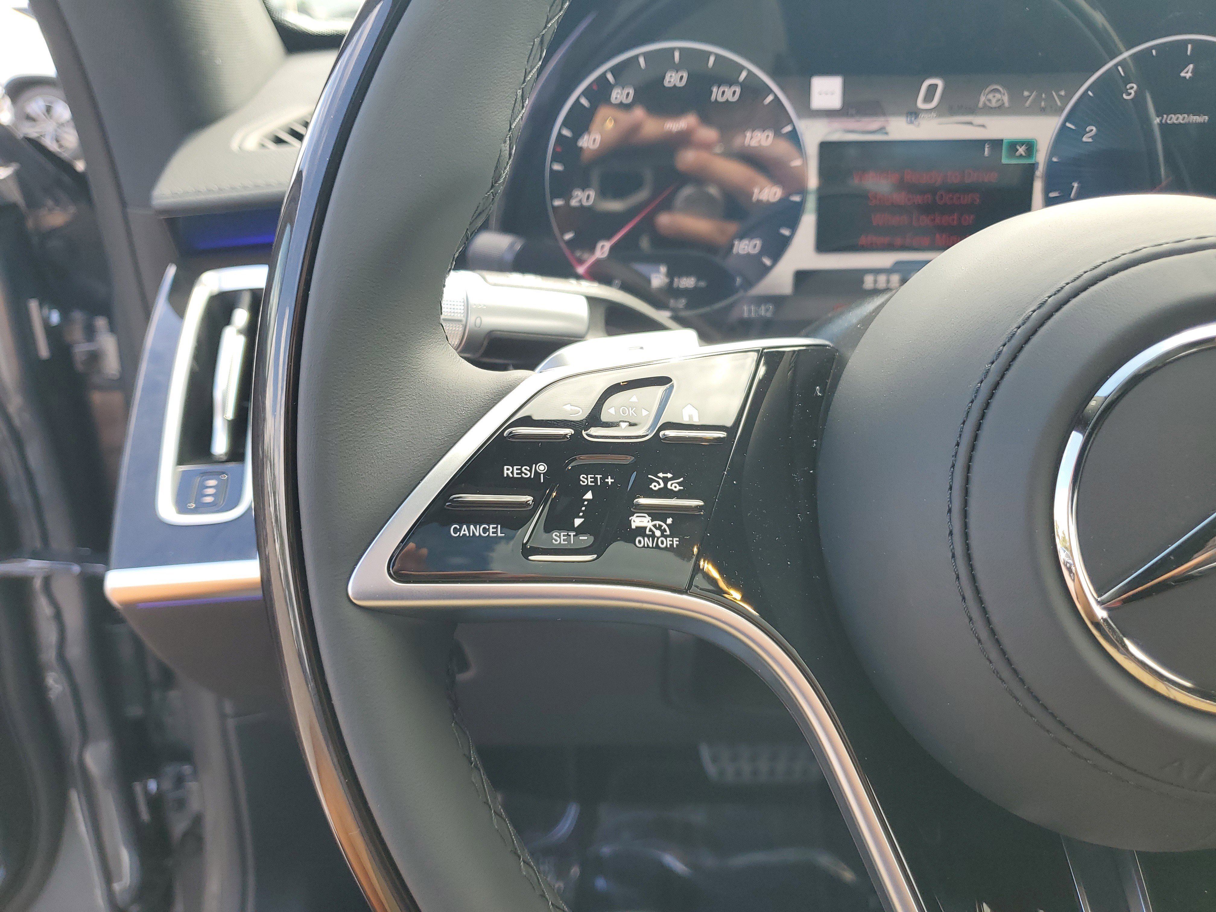 New 2026 Mercedes-Benz S 580 4MATIC Sedan image 32
