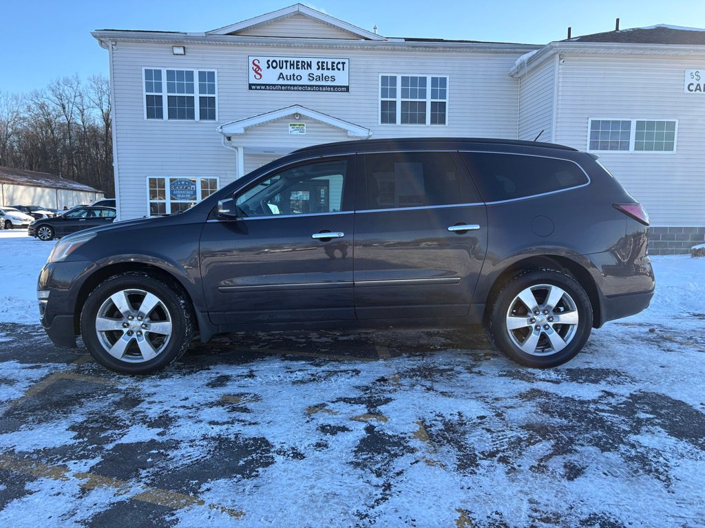 Used 2014 Chevrolet Traverse LTZ image 1