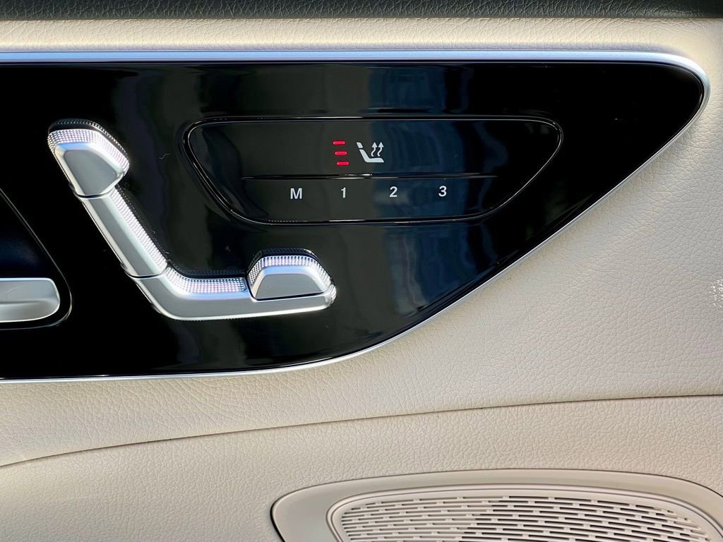 Certified 2022 Mercedes-Benz C 300 4MATIC Sedan image 24