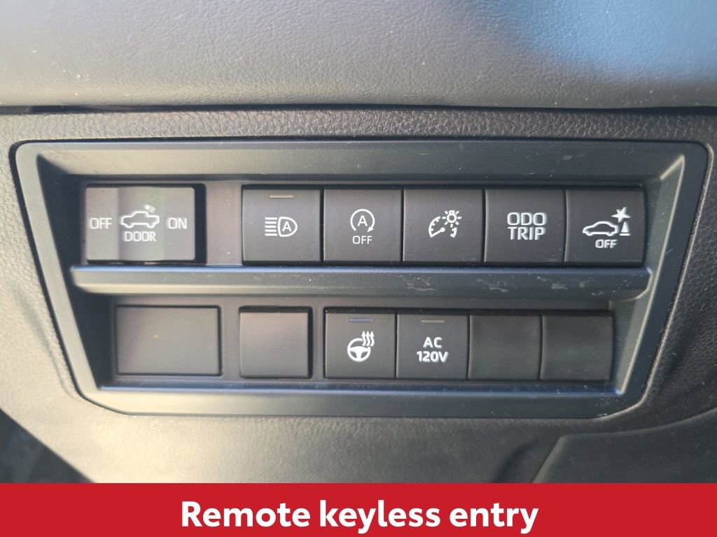 Used 2024 Toyota Tundra Platinum image 22