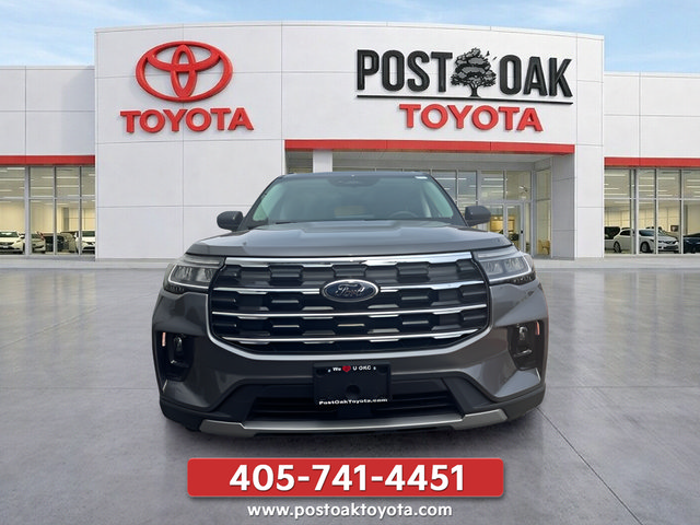 Used 2025 Ford Explorer Active w/ Active Comfort Package RWD image 11