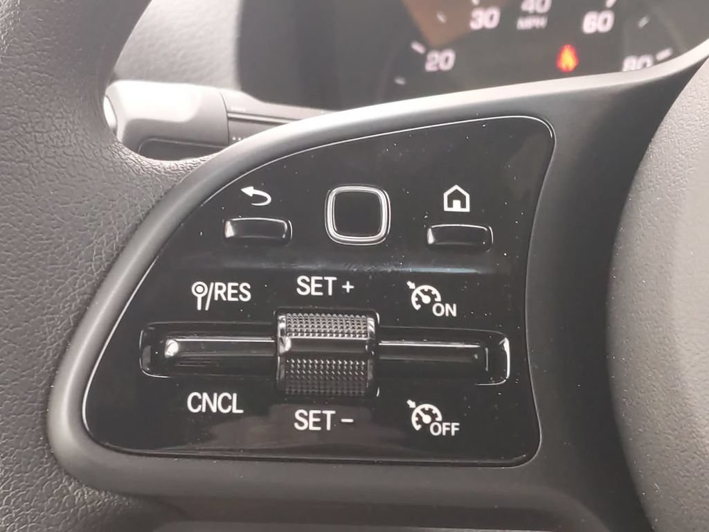 Used 2022 Mercedes-Benz Sprinter 2500 image 20