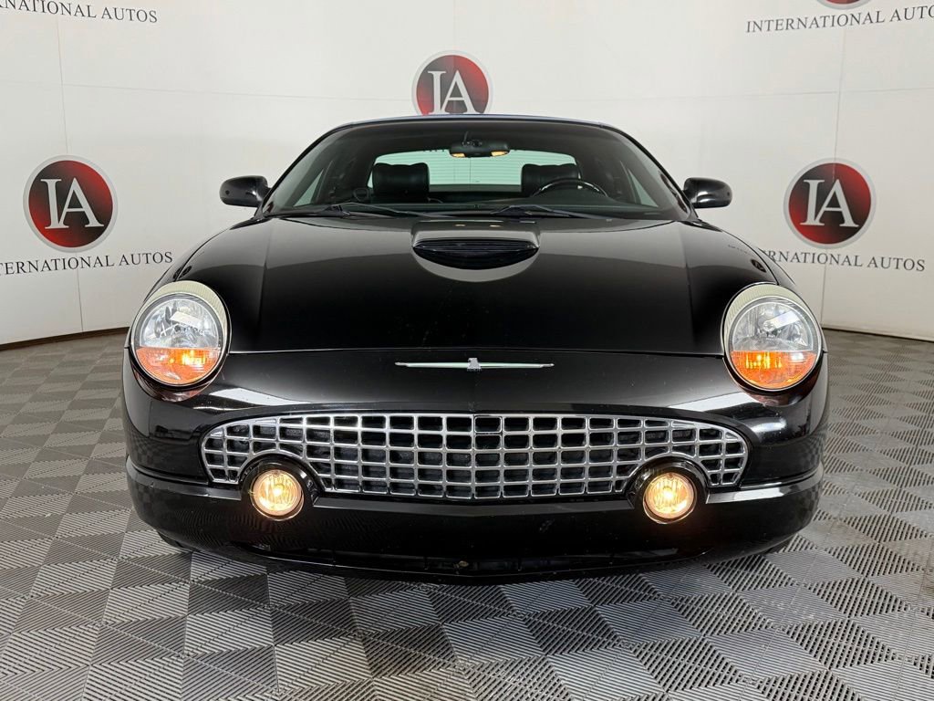 Used 2002 Ford Thunderbird RWD image 2