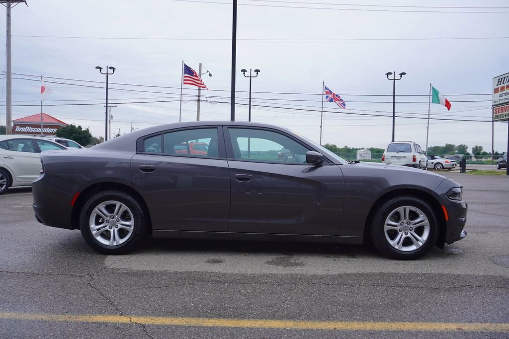 Used 2022 Dodge Charger SXT w/ Leather Interior Group image 8