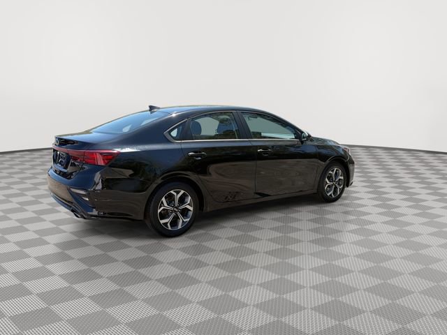 Used 2021 Kia Forte LXS FWD image 11