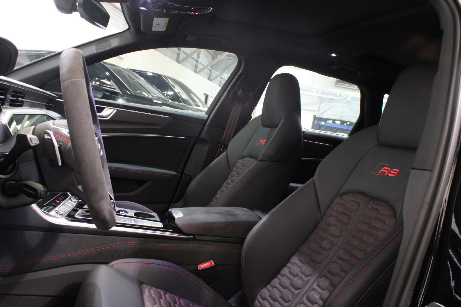 Used 2025 Audi RS 6 performance AWD/4WD image 26