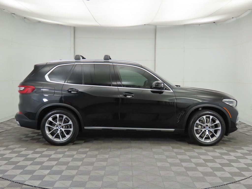 Used 2019 BMW X5 xDrive40i w/ Premium Package 2 image 4