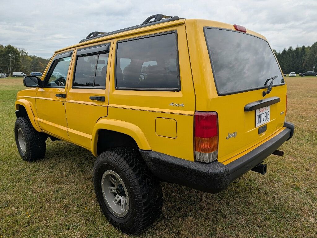 Used 2001 Jeep Cherokee Sport image 7