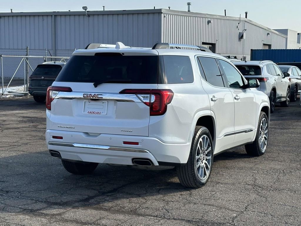 Certified 2023 GMC Acadia Denali w/ Denali Ultimate Package image 4