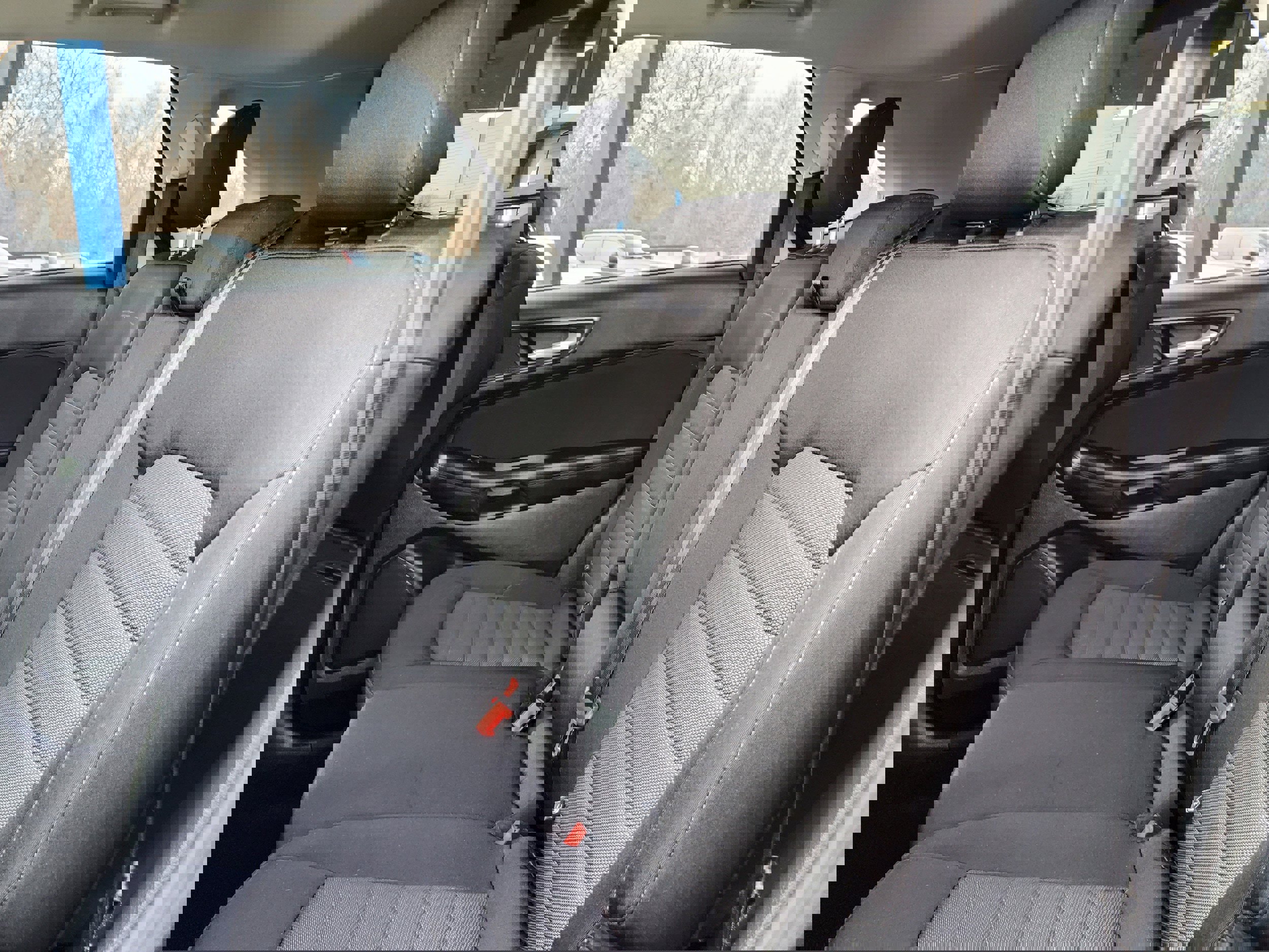 Used 2016 Ford Edge SE image 23