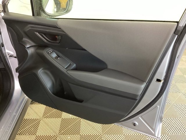 Used 2025 Subaru Crosstrek 2.5i Premium w/ Convenience Package #2 image 17