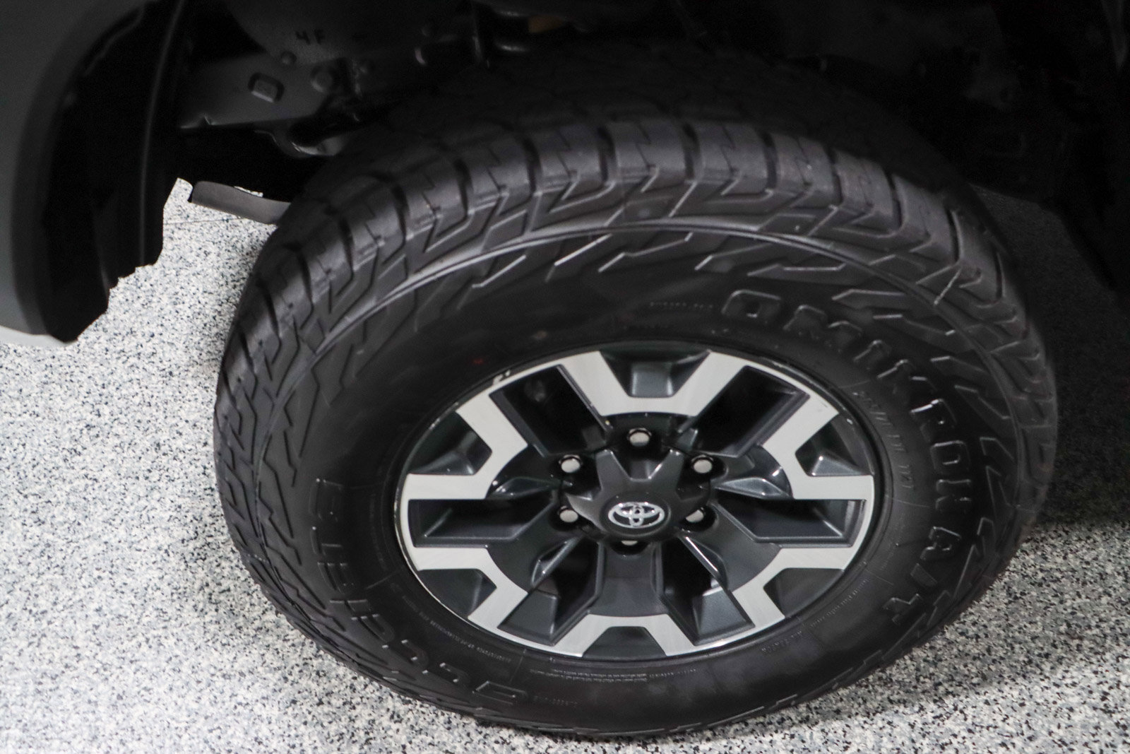 Used 2023 Toyota Tacoma TRD Off-Road image 11