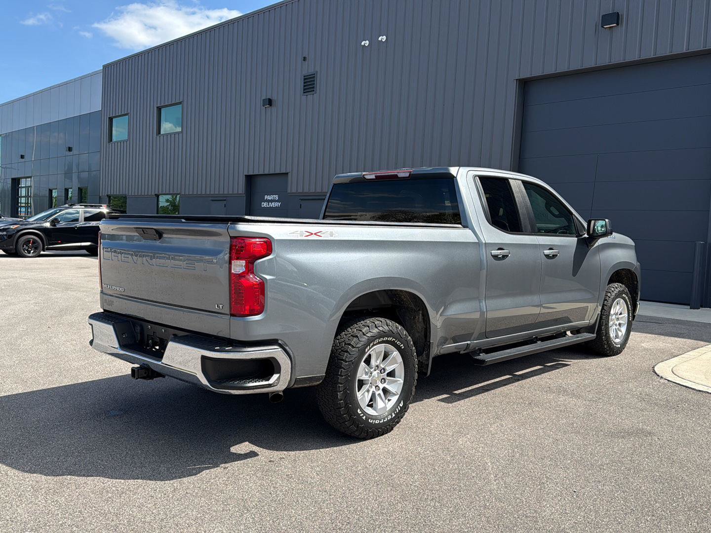 Used 2019 Chevrolet Silverado 1500 LT w/ All-Star Edition AWD/4WD image 3