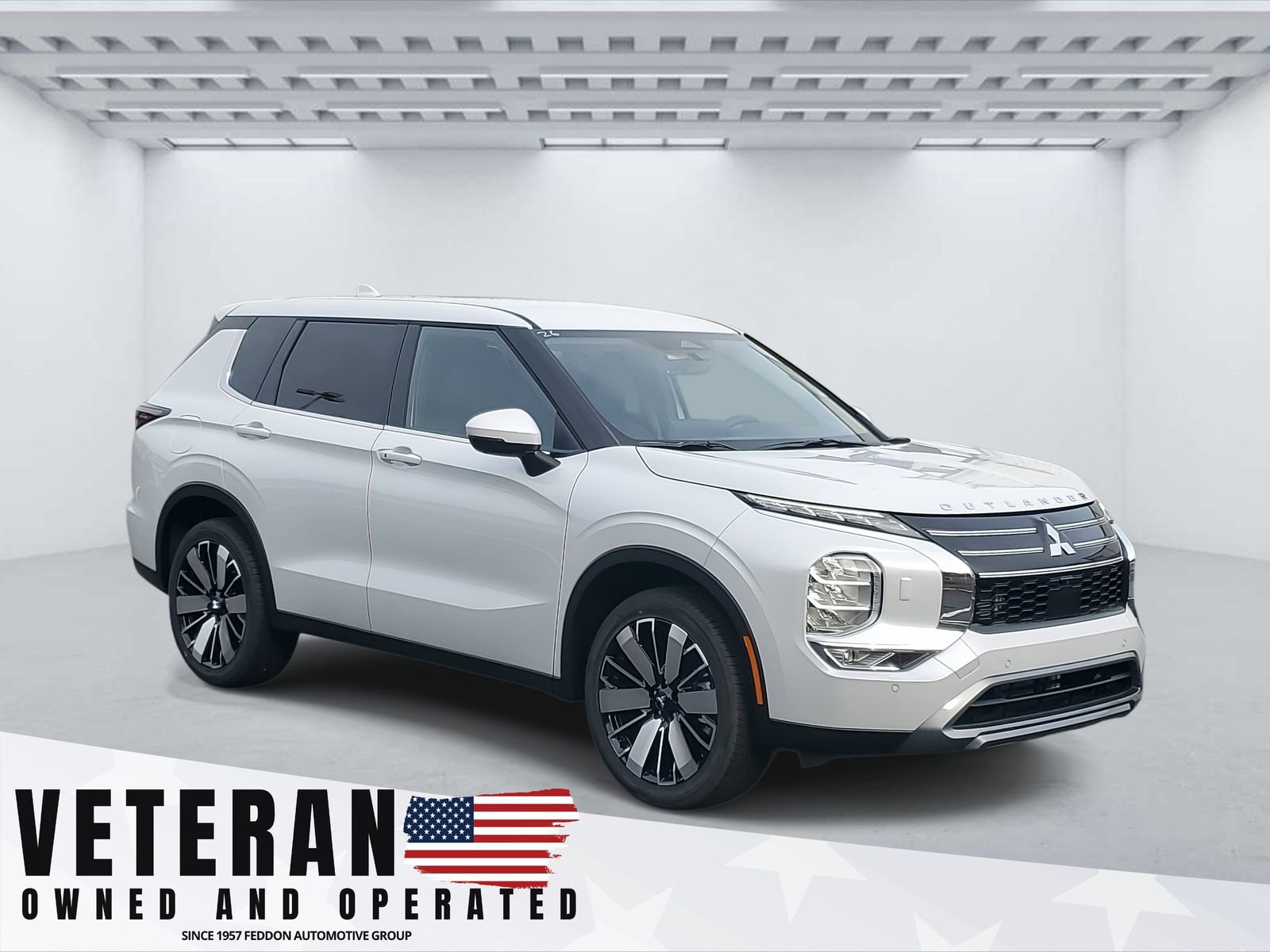 New 2026 Mitsubishi Outlander SE image 1