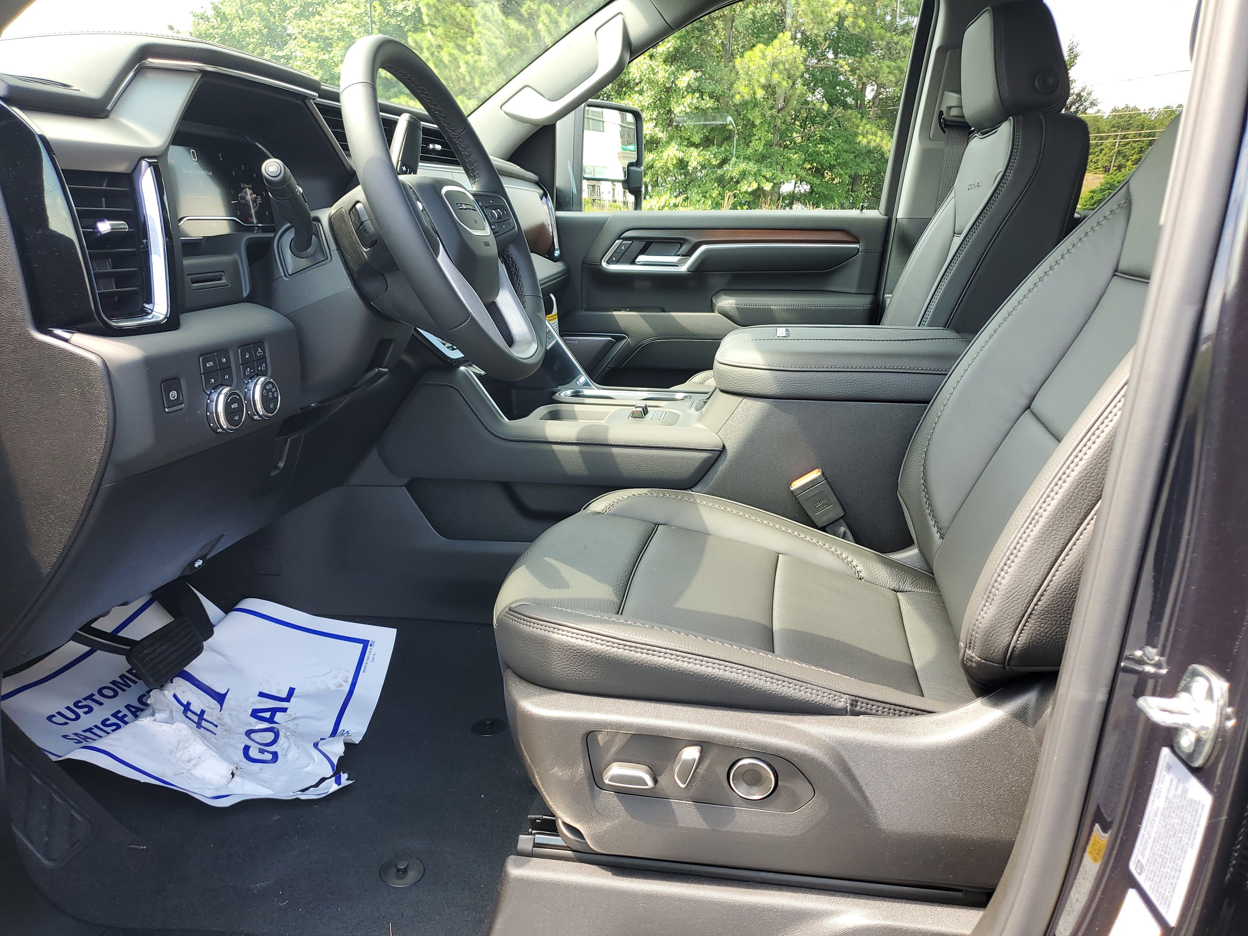 New 2025 GMC Sierra 2500 Denali image 19