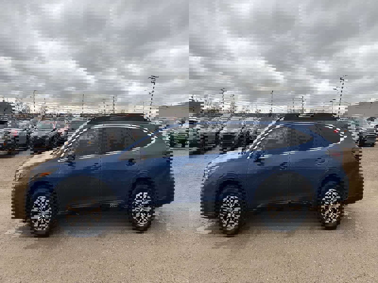 Used 2021 Subaru Outback Premium image 12