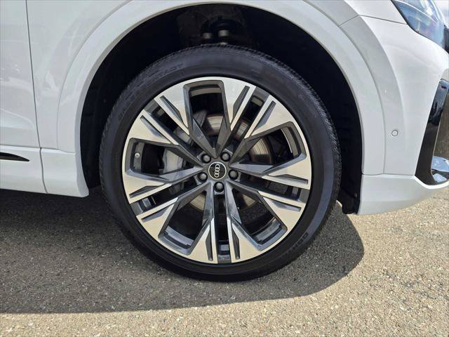 Used 2025 Audi Q8 Premium Plus w/ Premium Plus Package AWD/4WD image 9