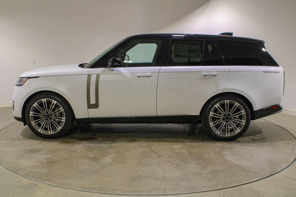 New 2026 Land Rover Range Rover SE AWD/4WD image 2