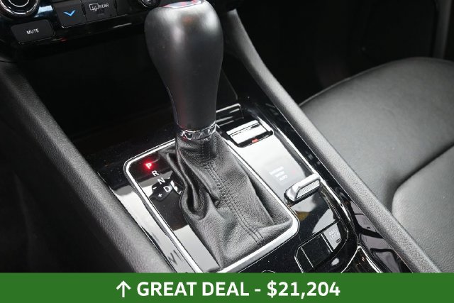 Used 2025 Jeep Compass Limited AWD/4WD image 24