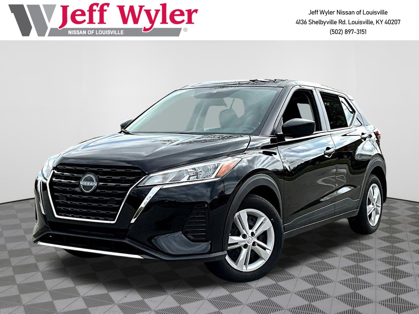 Used 2024 Nissan Kicks S image 1