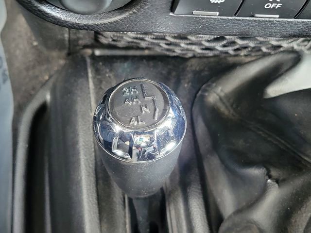 Used 2011 Jeep Wrangler Unlimited Sahara w/ Dual Top Group image 19