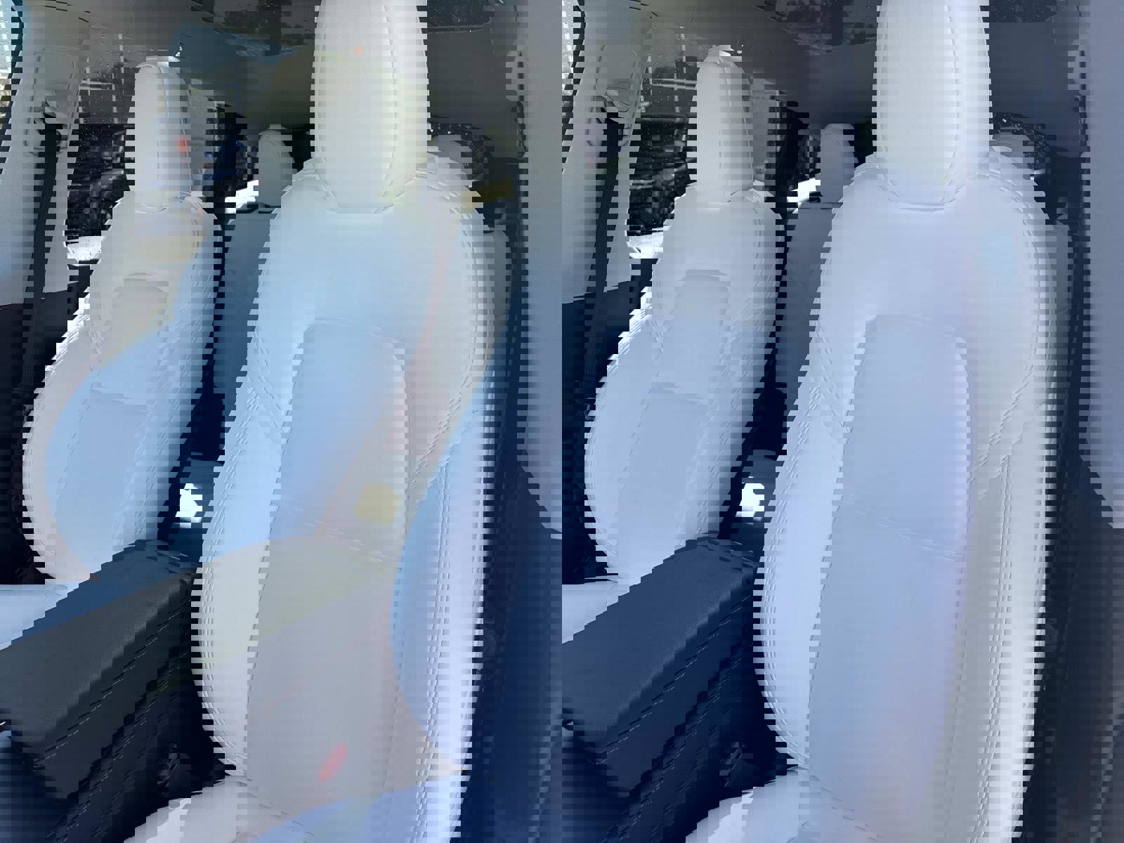 Used 2024 Tesla Model Y Long Range image 19