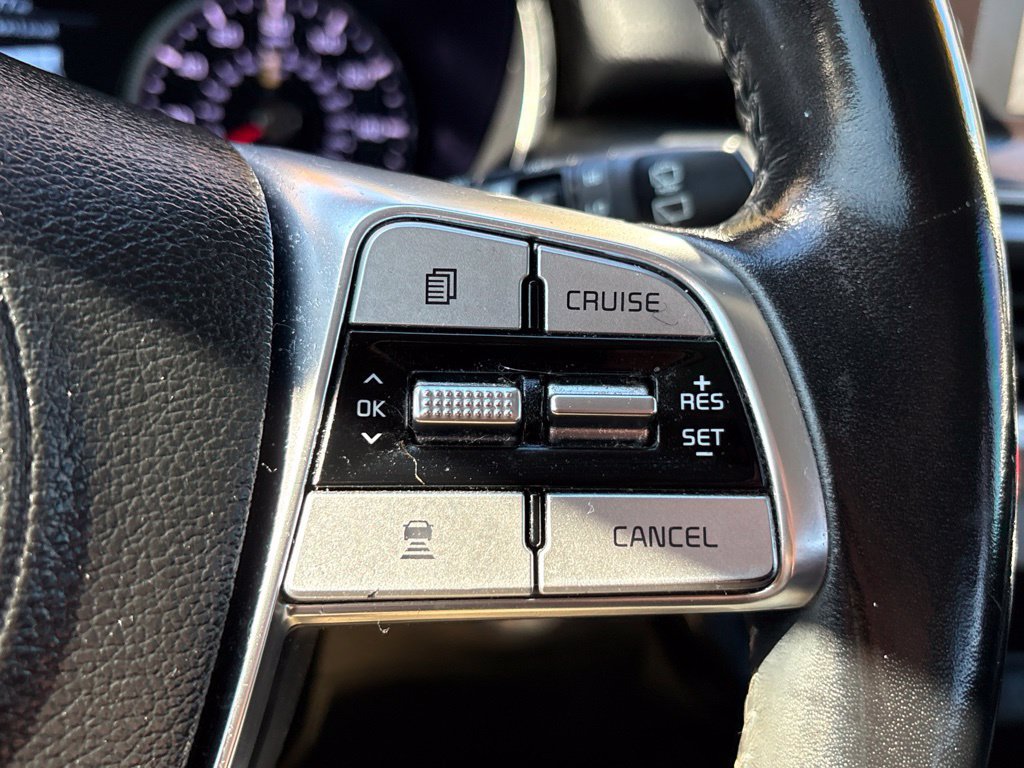 Used 2020 Kia Telluride LX FWD image 17