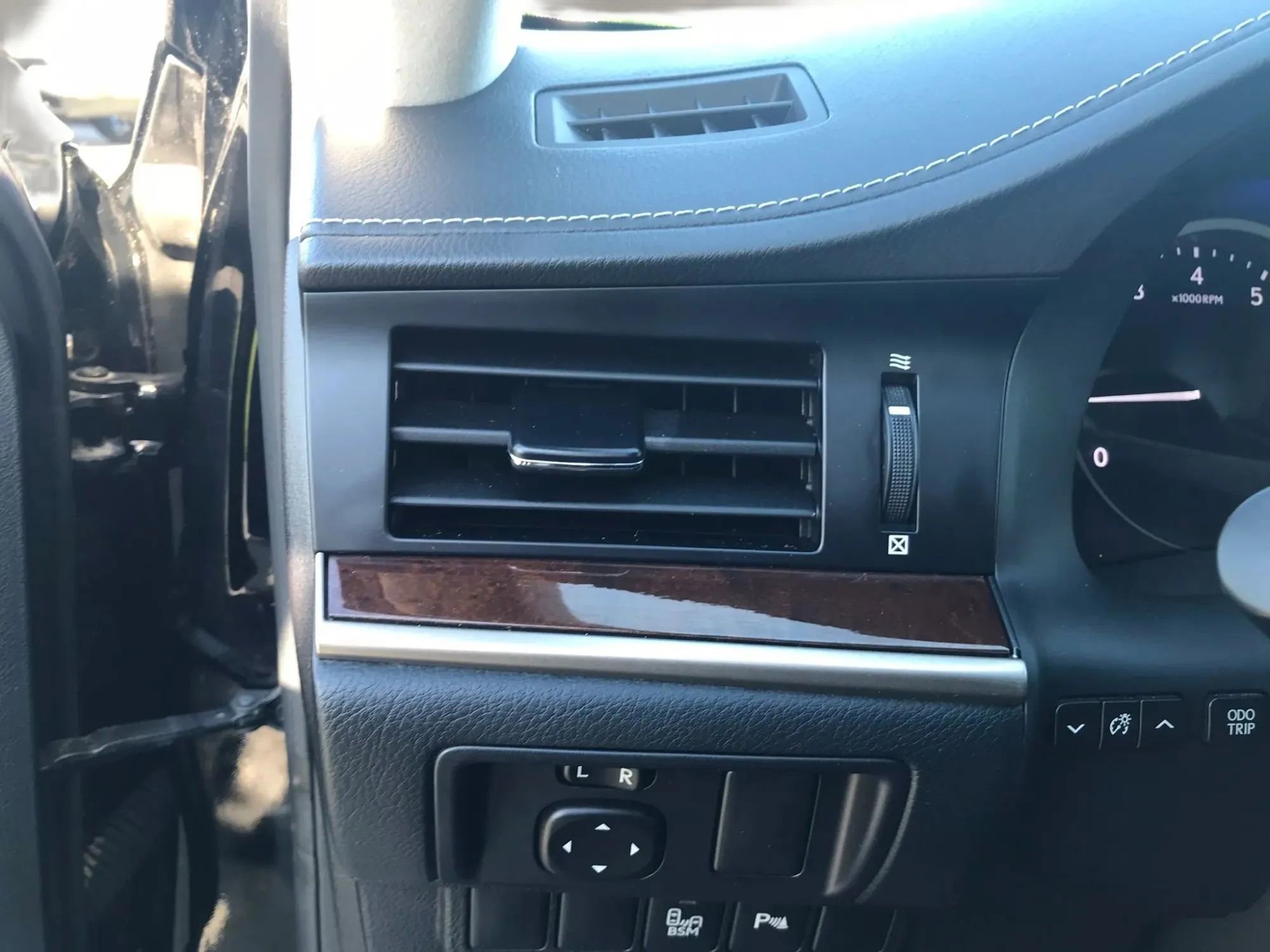Used 2013 Lexus ES 350 w/ Luxury Pkg FWD image 13
