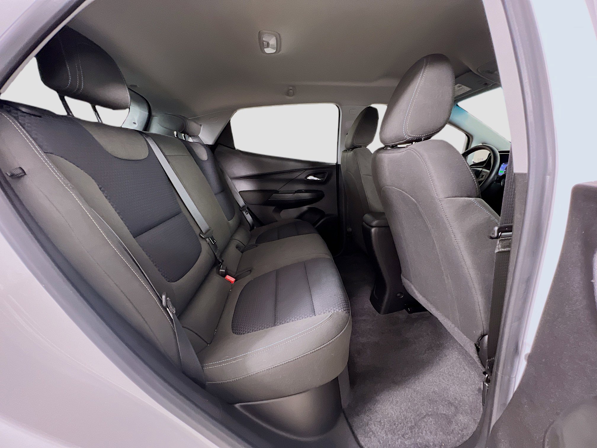 Used 2022 Chevrolet Bolt LT FWD image 26