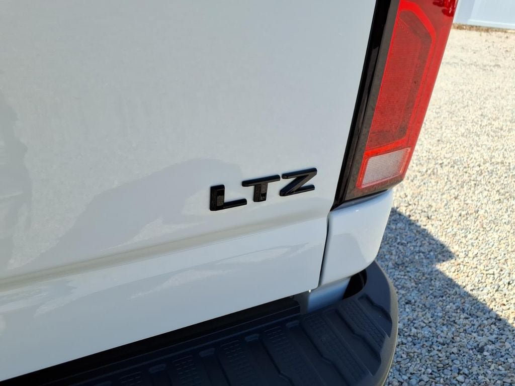 New 2026 Chevrolet Silverado 2500 LTZ w/ LTZ Plus Package AWD/4WD image 10