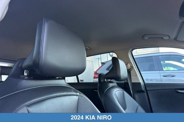 Used 2024 Kia Niro Wind FWD image 19