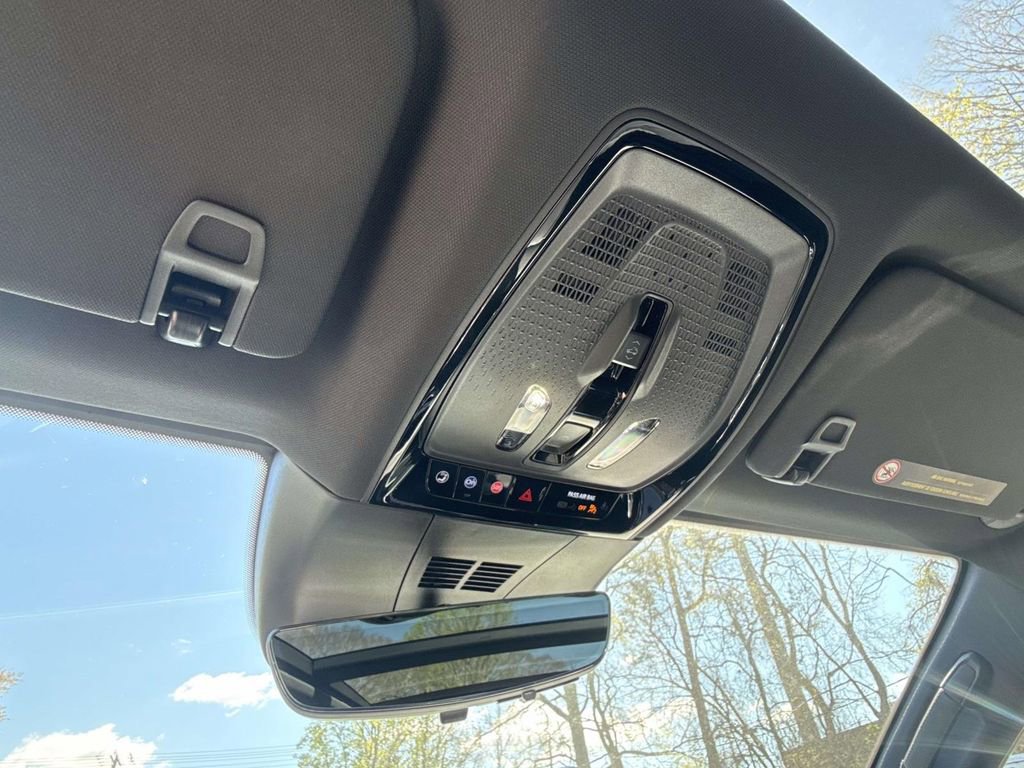 Used 2025 Cadillac Lyriq Sport image 26