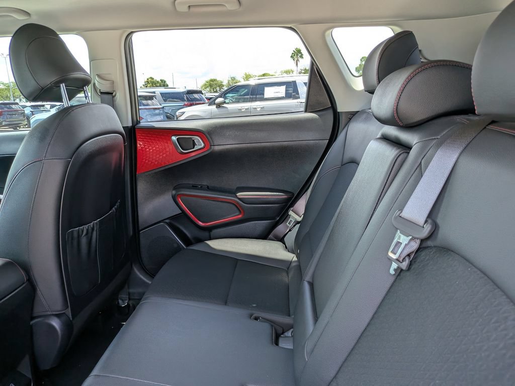 Certified 2023 Kia Soul GT-Line FWD image 19