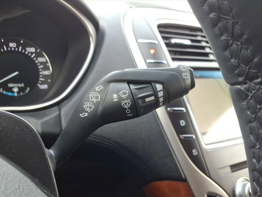 Used 2018 Lincoln MKX Select w/ Select Plus Package image 19