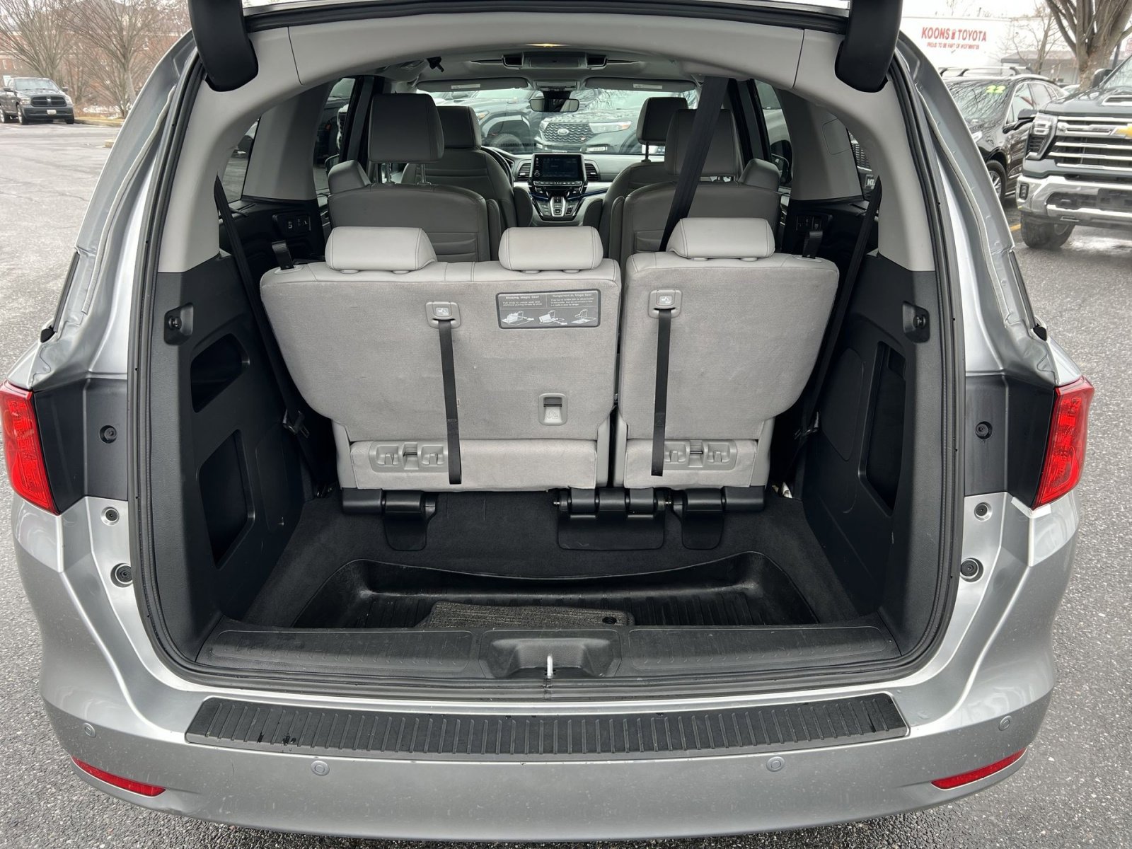 Used 2023 Honda Odyssey Touring image 27
