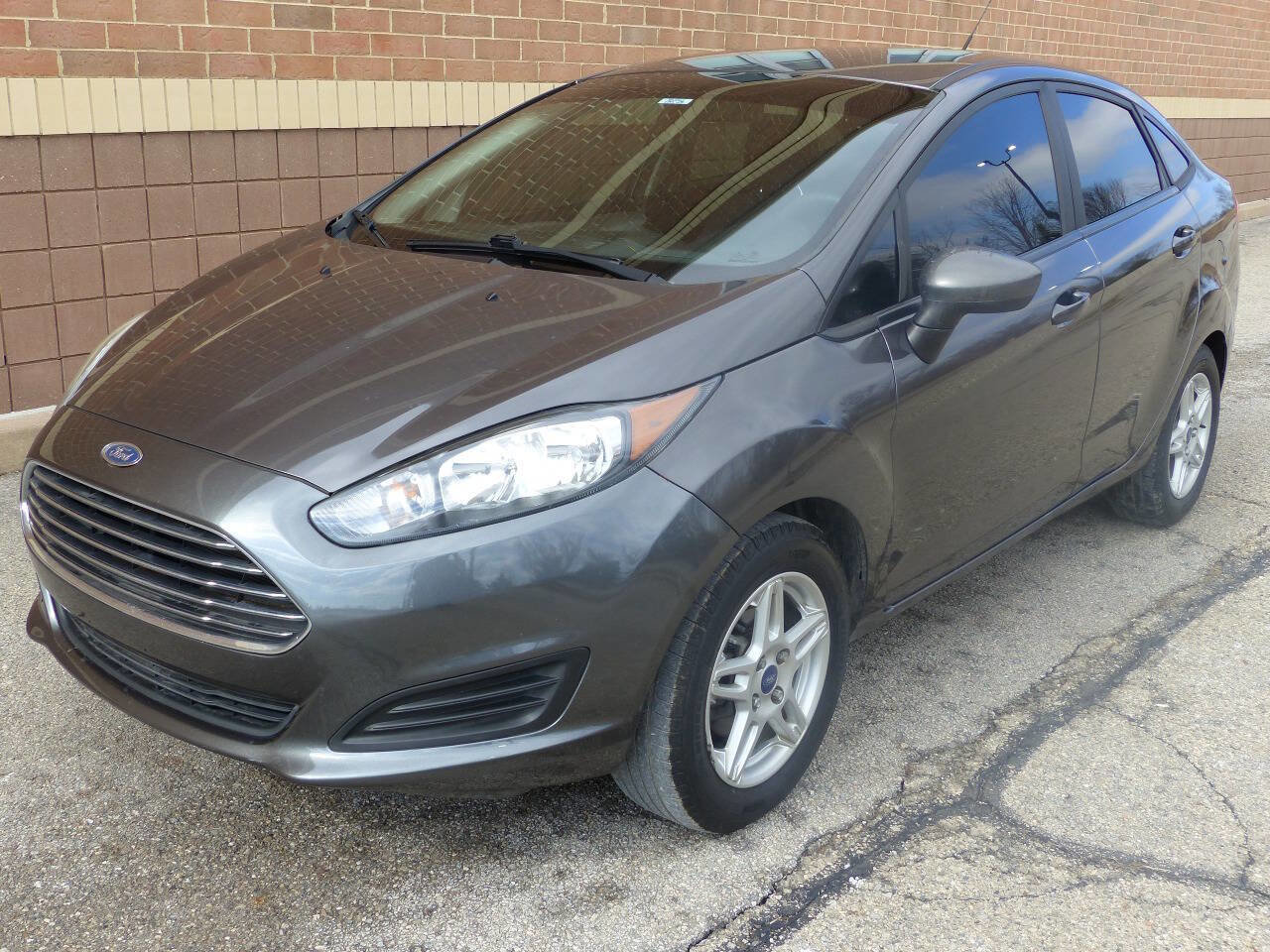 Used 2017 Ford Fiesta SE image 5