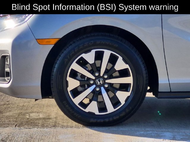 Used 2025 Honda Odyssey EX-L image 10