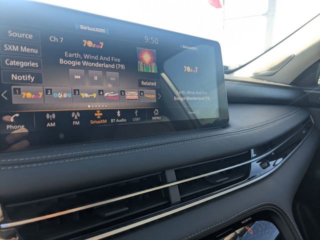 Used 2025 INFINITI QX60 Sensory w/ Vision Package AWD/4WD image 23